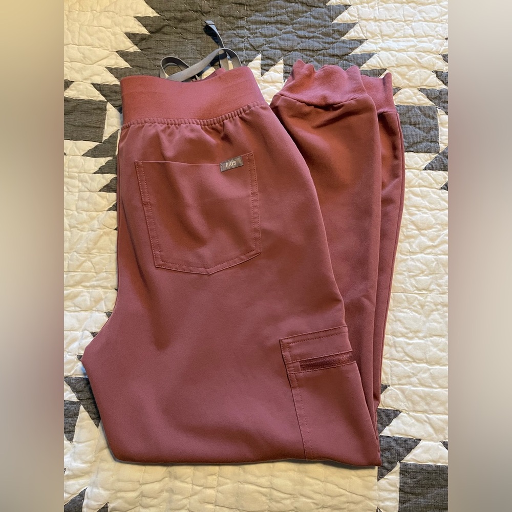 Figs jogger scrub pant